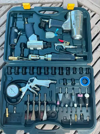 Mastercraft 100-pc Air Tool Kit with Case, View more