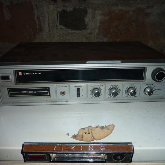 Vintage Concerto Receiver - Model JS 7151 in Stereo Systems & Home Theatre in City of Toronto