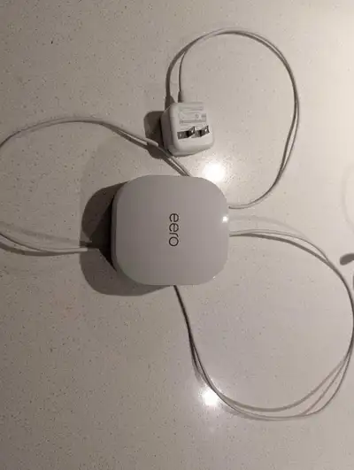 Amazon eero 6 mesh wifi add-on extender - Add up to 140 m², View more