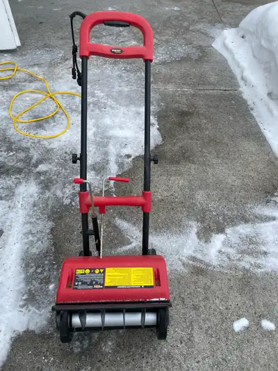 snow thrower, View more