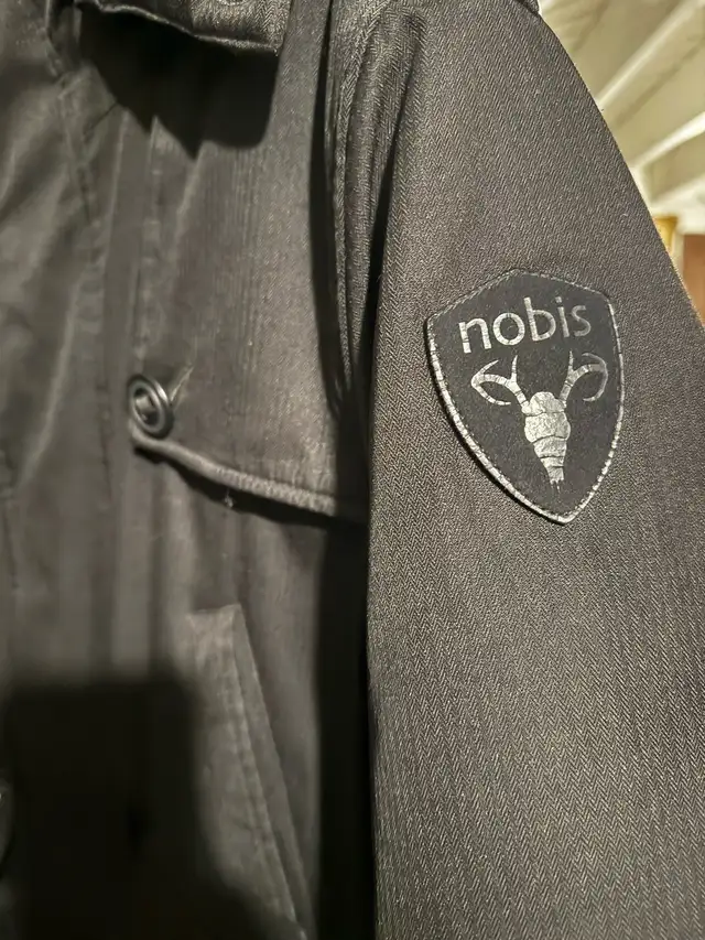Nobis Bomber Jacket Medium size in Men's in Mississauga / Peel Region - Image 5