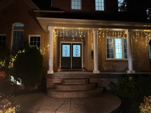 Room available from Nov 01 for girl in Room Rentals & Roommates in Mississauga / Peel Region - Image 2