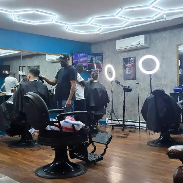 Barbers needed 473665224668631043