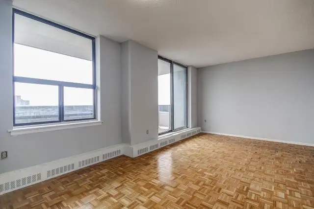 1 Bed 1 Bath Apartment in Long Term Rentals in Mississauga / Peel Region - Image 11