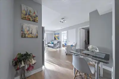 1 bedroom 1 wash Fully Furnished Condo Apartment for rent with clear downtown view from 27 th floor!...