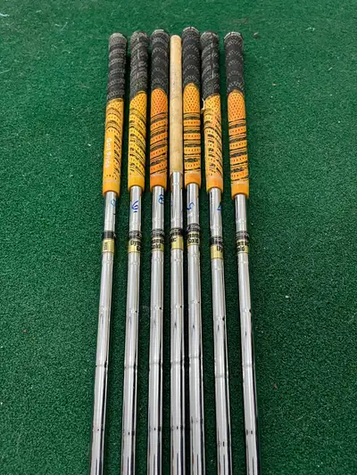 I have the following shafts available: -4 through Pw Nippon Modus 120 X -4 through Pw dynamic gold s...