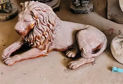 statues/sculptures, View more