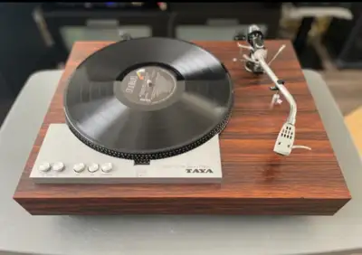 Up for Sale VINTAGE TAYA DP-500 DIRECT DRIVE SERVO TURNTABLE This is a outstanding piece of electron...