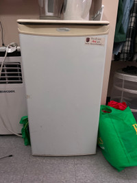 Danby mini refrigerator 