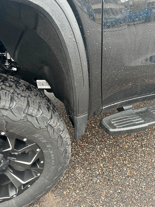 2024 GMC Duramax deisel sierra 1500 in Cars & Trucks in North Bay - Image 2