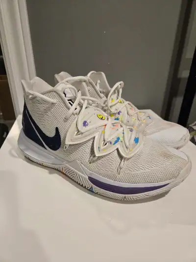 Nike Kyrie 7 Basketball Shoes, View more