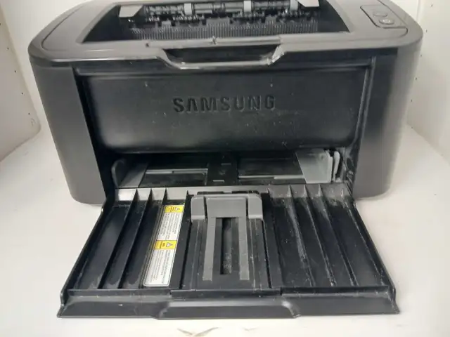 Samsung laser printer ML-1865 in Printers, Scanners & Fax in London - Image 7