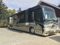 2006 Country Coach 45 ft