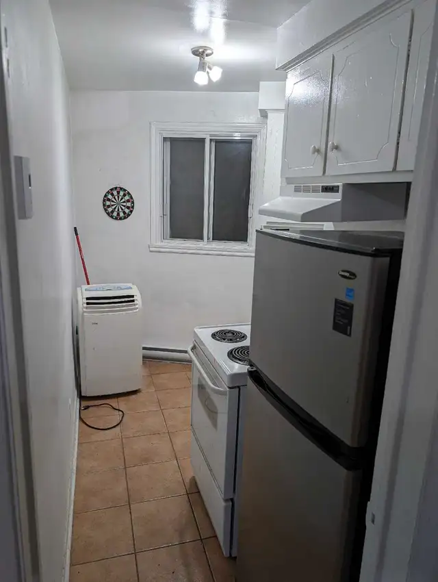 3 1/2 apartment  in Long Term Rentals in City of Montréal - Image 5