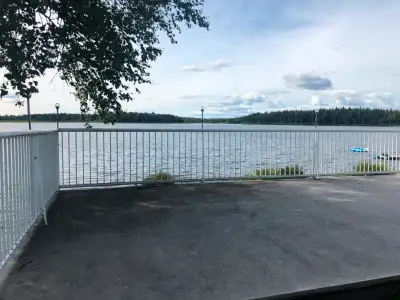 Lake Front Single Family House for Rent.