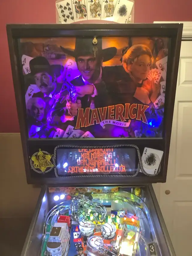 1994 Maverick Pinball  in Hobbies & Crafts in Barrie - Image 2