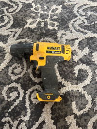 DCD710 Dewalt Drill