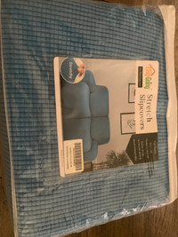 Wow Bran new Stretch furniture covers love seat blue  $35