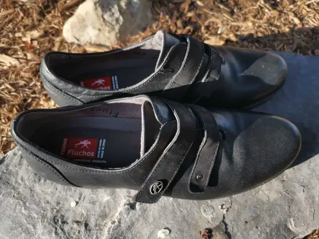 Fluchos Leather Shoes Women Size 39 (8) New in Women's - Shoes in Calgary - Image 3