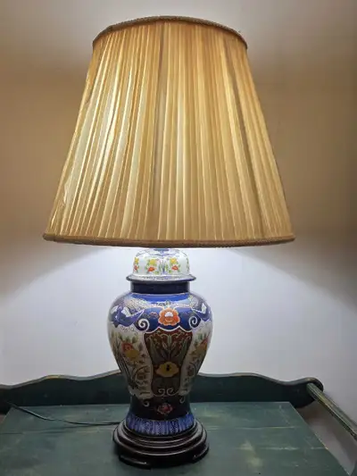 Vintage Large Japanese Asian Imari Porcelain Table Lamp, View more