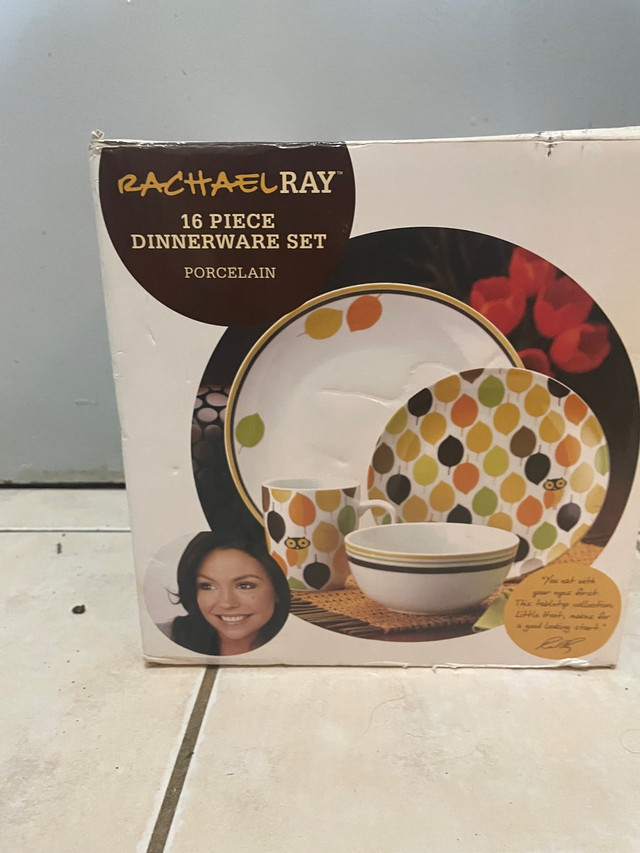 Rachael ray owl dish set  in Kitchen & Dining Wares in Napanee - Image 2