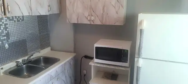 SHARE ONEBEDROOM474119489360373764