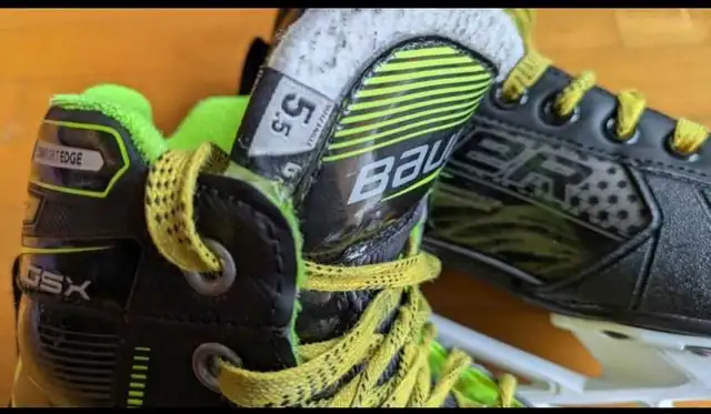 Patins Gardien Bauer GSX taille 5.5 D in Hockey in City of Montréal - Image 7