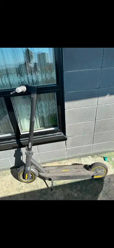 Used electric scooter. Works perfectly fine. Signs of wear and tear of 2 years. Haven’t been cleaned...