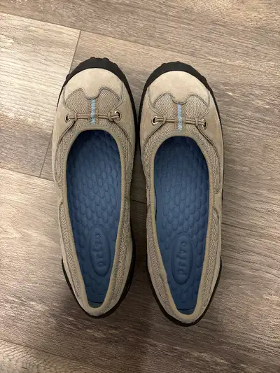 Privo women’s shoes, View more