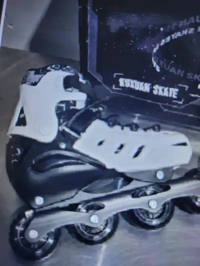 KUXUAN Inline Skates - like new, View more
