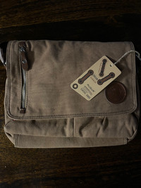 Unisex Messenger Bag Casual Canvas Shoulder Sling 13 Inch Coffee