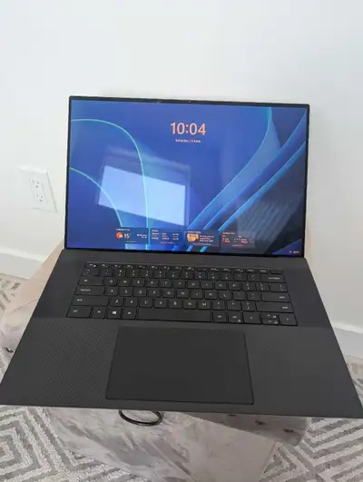 Dell XPS 17 4k ultra I7, View more