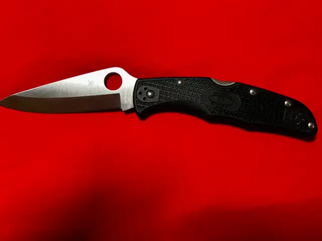 Knife Spyderco Endura 4 Black FRN Flat Sabre-Ground (C10PBK)63234551727105122