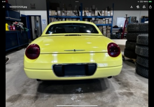 2002 Ford ThunderBird in Cars & Trucks in Red Deer - Image 4
