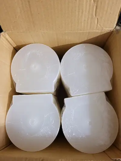 Clam Shell CD/DVD clear cases, View more