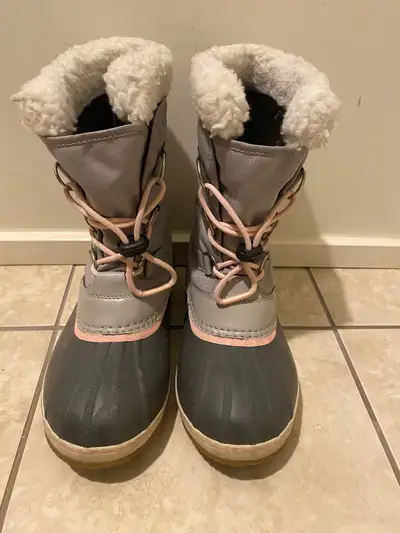 Girls' Yoot Pac Nylon Sorel Waterproof Boot - Size 6 Youth, View more