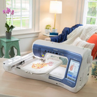 Brother VM5200 Embroidery/Sewing/Quilting Machine Package