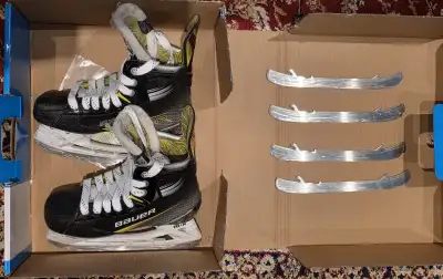 Bauer Vapor X4 hockey skates., View more