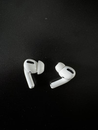 AirPods Pro WITHOUT CASE 