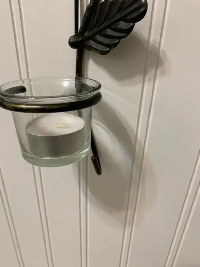 3 Tealight Wall Sconces in Home Décor & Accents in Ottawa - Image 3