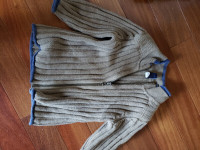 Boy 2T Gap Sweater