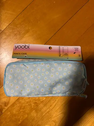 Light blue with flowers/daisys pencil case, View more