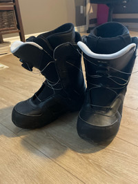 Ladies size 8 snowboarding boots 