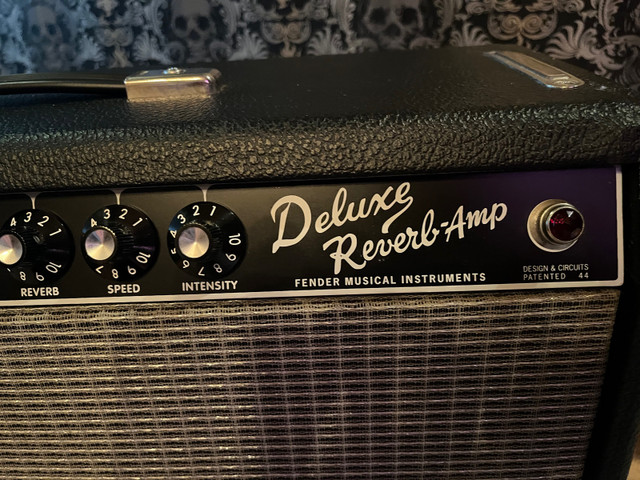  Fender ’65 deluxe reverb re-issue  in Amps & Pedals in Mississauga / Peel Region - Image 4