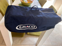 Portable crib Graco pack in play