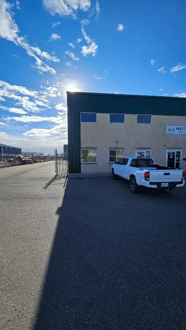 Shop and offices for rent/lease