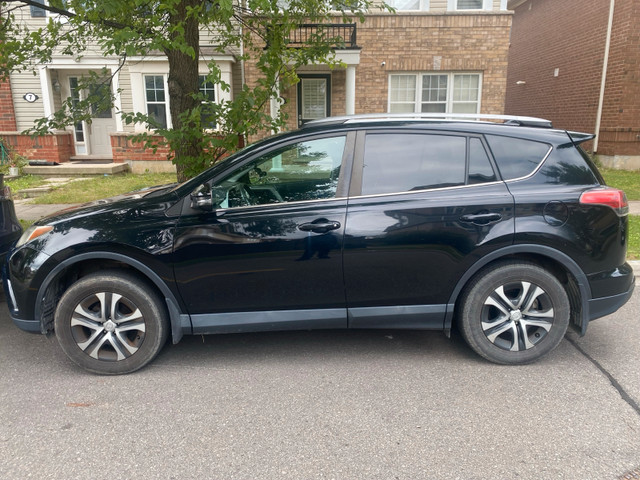 Toyota rav4 for sale in Cars & Trucks in Oakville / Halton Region - Image 2
