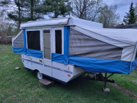 Tent trailer