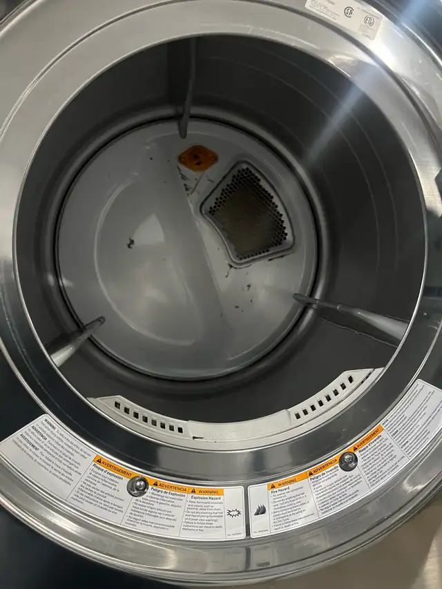 lg front load washer electric dryer set can stack  in Washers & Dryers in Mississauga / Peel Region - Image 3