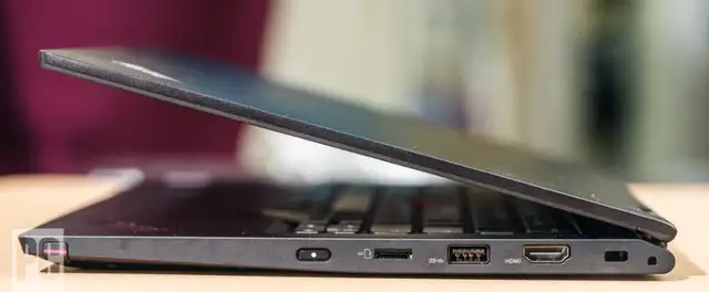 Lenovo ThinkPad Yoga Hybrid 13″ laptop i7-10610U 16Gb 256Gb SSD in Laptops in City of Montréal - Image 5